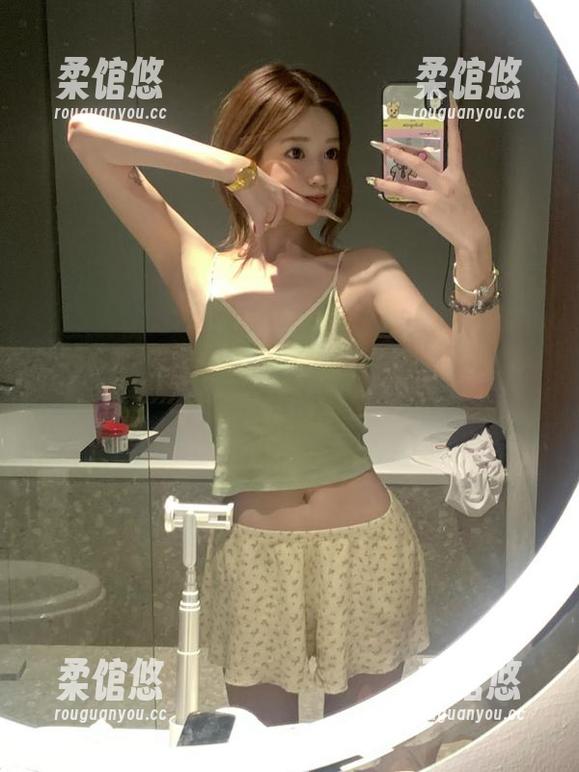 今天的17c吃瓜网址，果然又是个疯狂的聚会！