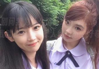 别问我为什么沉迷“www..51”网页，我就是藉此窥探人间百态的好奇宝宝！