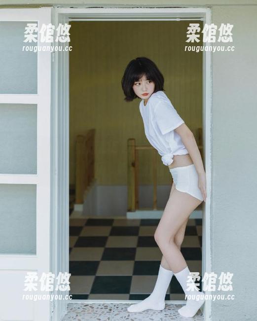 苹果版的51cg入口来了！快来围观最新‘瓜’贩子们的精彩秀！