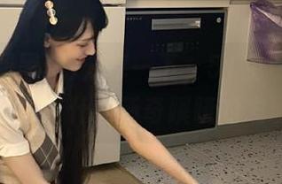 分享一下，51免费黑料网站有没有什么新奇蹊跷的发现？