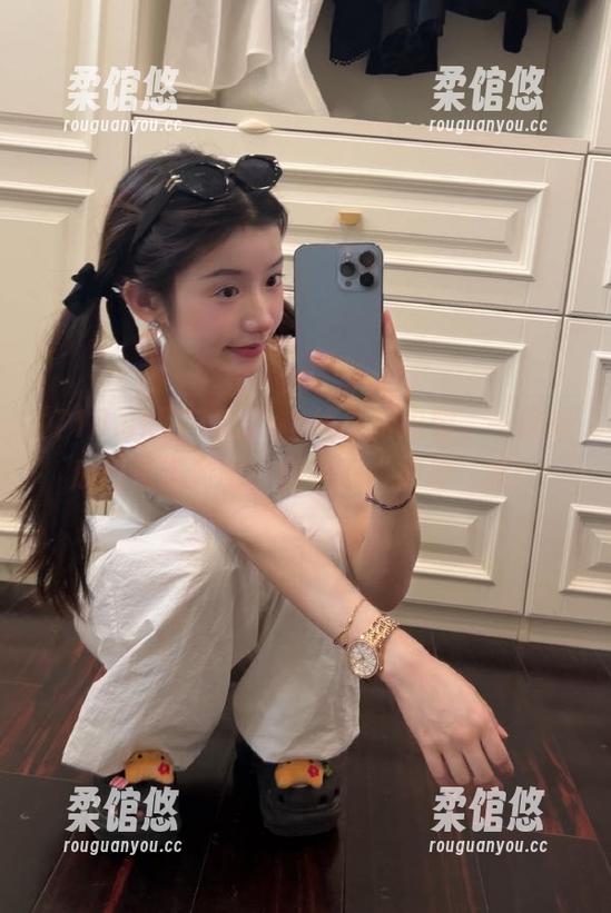 718.sx上线免费内容，一起来瓜田里遨游吧，但小心“被埋”哦！