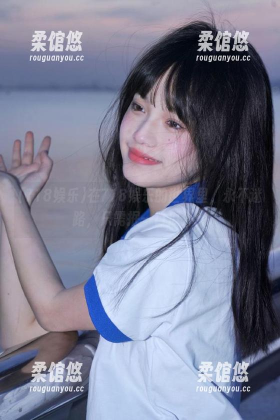 在718娱乐的世界里，永不迷路，只需抿一口瓜汁！