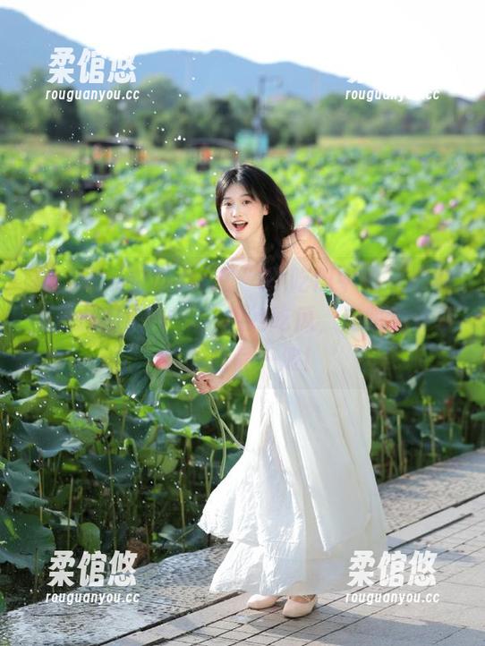 听说“91吃瓜中心”地址有最新的KTV瓜，相约吃瓜，边唱边分享你的商品一波！