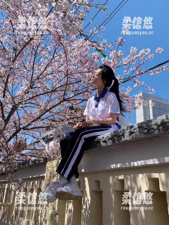 每次在91吃瓜网app上站久了，脑子里都开始闪烁八卦光！