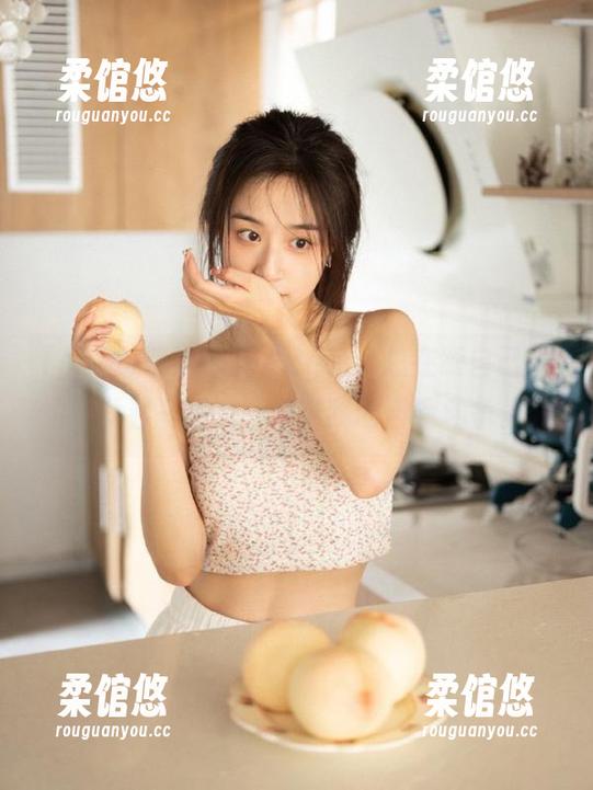 每次打开‘cgw’总在跟自己说‘就看一眼’，分享我的自我斗争。