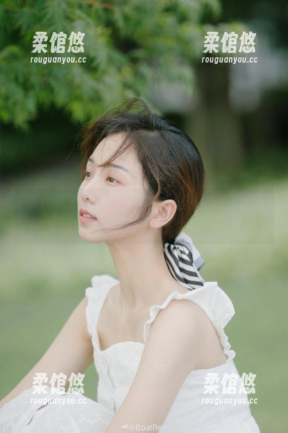 荒诞又真实，五一吃瓜官网网页的小秘密竟然藏在这里？