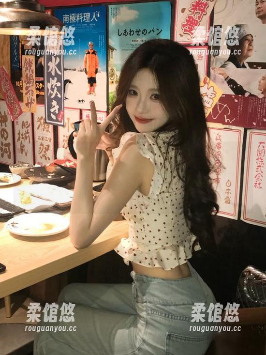 实锤了！免费吃瓜网视频教学，教你如何一边吃瓜一边撩妹（或撩汉）！