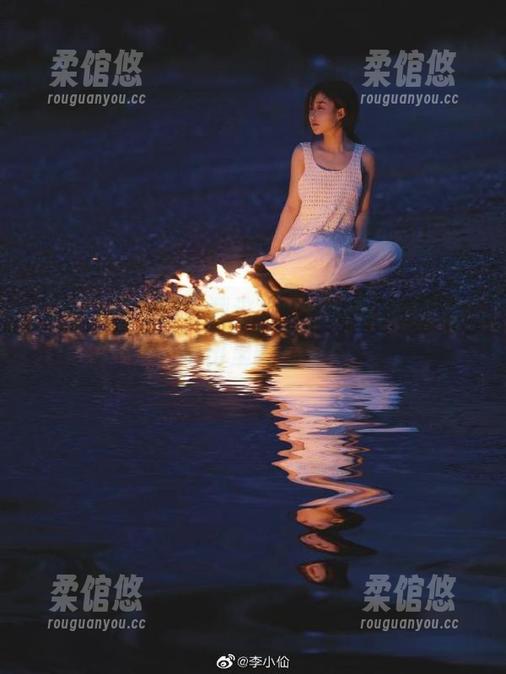 下载这款，黑料吃瓜不打烊，瓜田里啥都有！