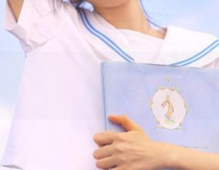 在苹果周围转圈圈：吃瓜网苹果版的神秘入口探险！