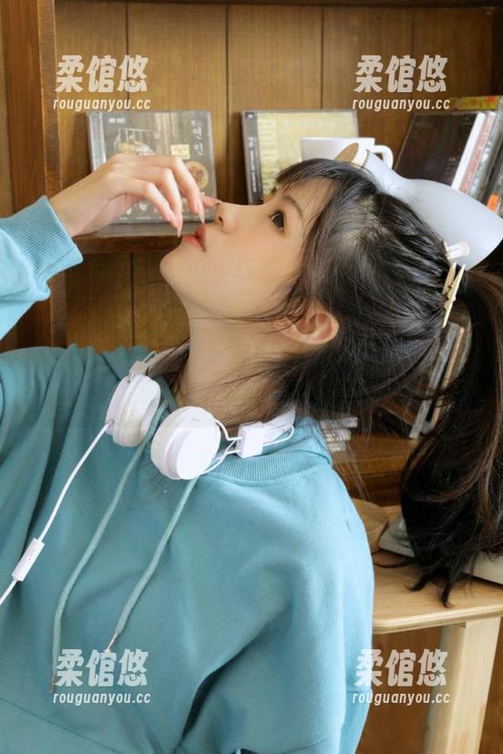 每天都登录在线吃瓜网，仿佛我也是个瓜贩子，看瓜看得不亦乐乎！