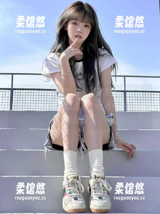 吃瓜圈的各位，你们的“吃瓜网app”线路用得怎么样？让我也看看你们的反应！