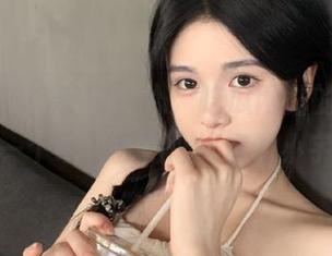 宇宙中心：吃瓜网站的网页，真是一个唤醒我内心好奇的小宇宙！