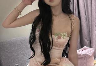 回家的路不再无聊，下载吾爱吃瓜，边吃瓜边行走吧！