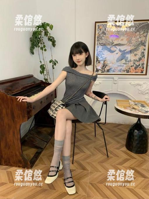 网曝黑料，分享出去再说，我们一起吃瓜吧！