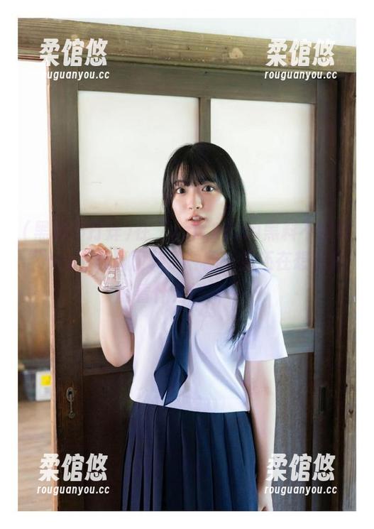 在“zztt26.su黑料不打烊”ios下载页面转了一圈，我还在想究竟能看什么好料……