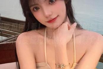 看！黑料吃瓜网的网页，让我瞬间变成热议的小吃瓜群众！