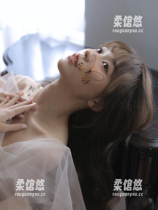 “黑料研究所”：隐秘、刺激，进入这个网站你就是最大的吃瓜群众！