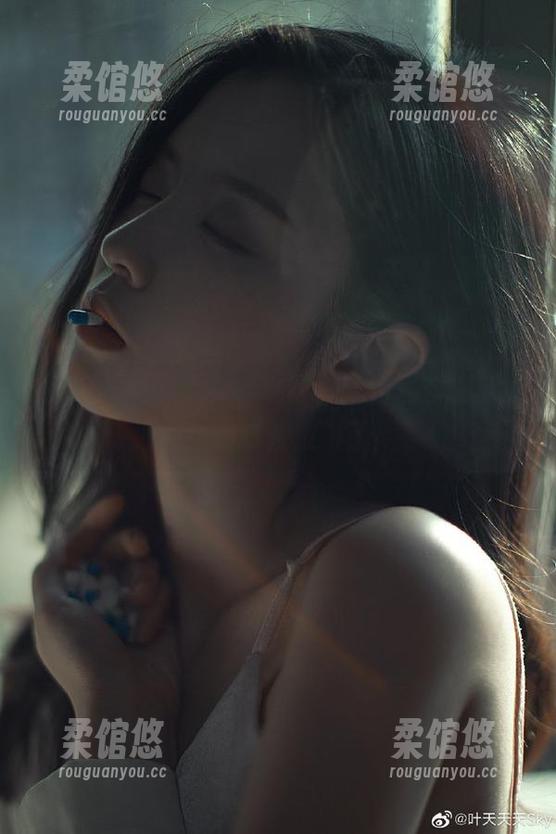安静了24小时，我的黑料网苹果版也是时候放飞了！