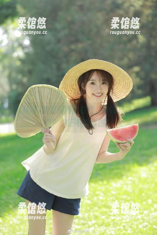 黑料网网页在线，谁说只能看吃瓜？你还可以感伤！