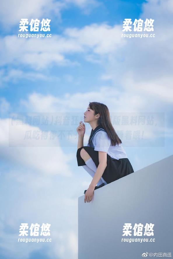 抖音狂欢！苹果版黑料网站，瓜吃得停不下来，注意别噎着哦！