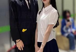 新视频警报！“黑料老司机”把真人秀变成了大戏，真是个奇妙的旅程。